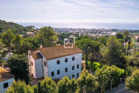9 bedrooms villa for sale in Premia De Dalt, Barcelona, Catalonia, Spain № 4502