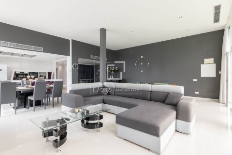 7 chambres villa à louer à Castelldefels, Barcelona, Catalonia, Spain № 4508 - photo 5