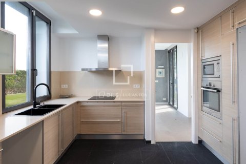 4 chambres villa à vendre à Sant Vicenc De Montalt, Barcelona, Catalonia, Spain № 3861 - photo 12