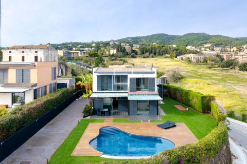 4 bedrooms villa for sale in Sant Vicenc De Montalt, Barcelona, Catalonia, Spain № 3861 - photo 27