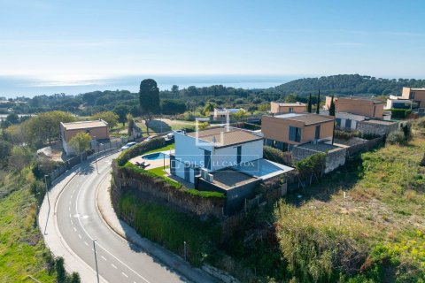 4 bedrooms villa for sale in Sant Vicenc De Montalt, Barcelona, Catalonia, Spain № 3861 - photo 28