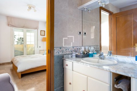 4 chambres villa à vendre à Teia, Barcelona, Catalonia, Spain № 3862 - photo 16