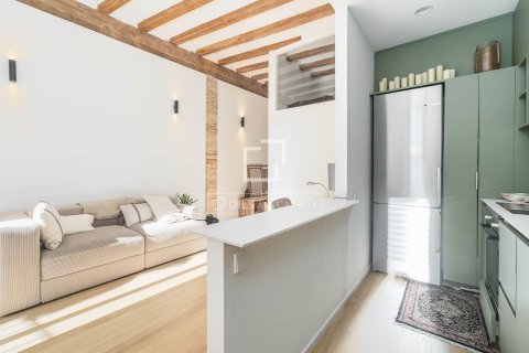 2 chambres apartment à vendre à Barcelona, Catalonia, Spain № 3860 - photo 4