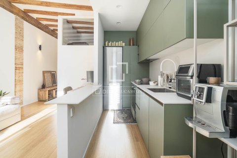 2 chambres apartment à vendre à Barcelona, Catalonia, Spain № 3860 - photo 5