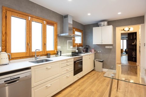 3 chambres apartment à vendre à Barcelona, Catalonia, Spain № 3859 - photo 5