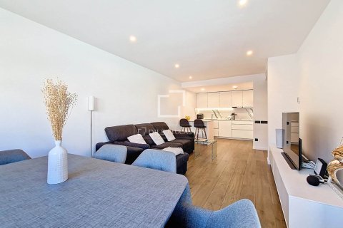 3 chambres apartment à vendre à Vilanova i la Geltru, Barcelona, Catalonia, Spain № 6390 - photo 18