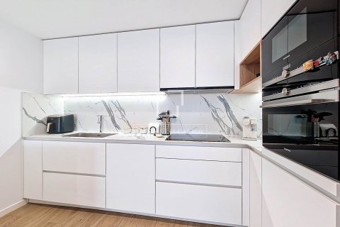 3 chambres apartment à vendre à Vilanova i la Geltru, Barcelona, Catalonia, Spain № 6390 - photo 8