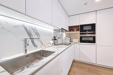 3 chambres apartment à vendre à Vilanova i la Geltru, Barcelona, Catalonia, Spain № 6390 - photo 12