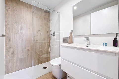 3 chambres apartment à vendre à Vilanova i la Geltru, Barcelona, Catalonia, Spain № 6390 - photo 27