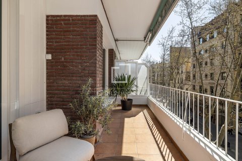 3 bedrooms apartment for sale in Barcelona, Catalonia, Spain № 6392 - photo 7