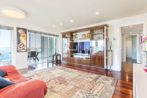 3 bedrooms apartment for sale in Barcelona, Catalonia, Spain № 6393 - photo 4