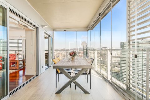 3 bedrooms apartment for sale in Barcelona, Catalonia, Spain № 6393 - photo 17