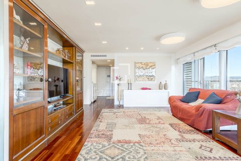 3 bedrooms apartment for sale in Barcelona, Catalonia, Spain № 6393 - photo 7