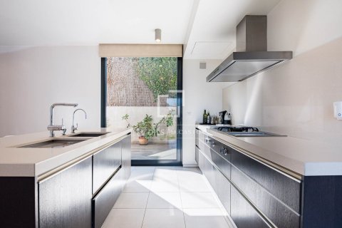 6 bedrooms villa for sale in Valldoreix, Barcelona, Catalonia, Spain № 6394 - photo 25