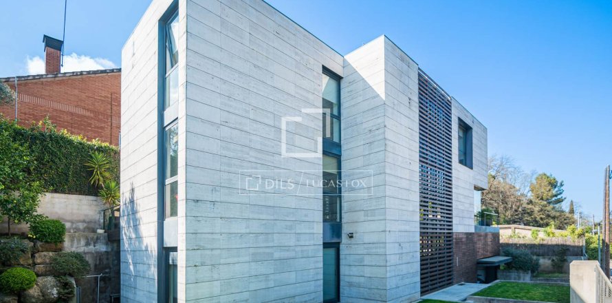 6 bedrooms villa for sale in Valldoreix, Barcelona, Catalonia, Spain № 6394