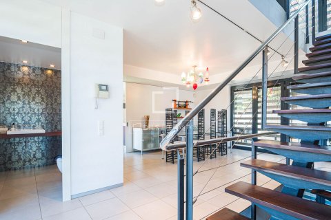 6 bedrooms villa for sale in Valldoreix, Barcelona, Catalonia, Spain № 6394 - photo 17