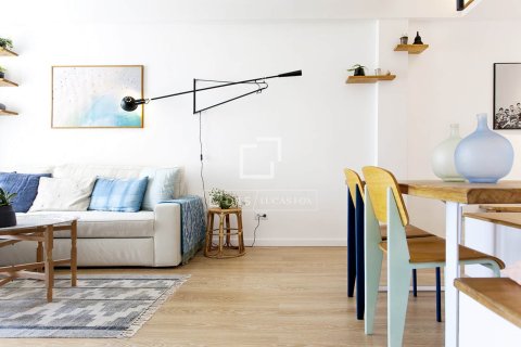 3 bedrooms apartment for sale in Barcelona, Catalonia, Spain № 6389 - photo 2