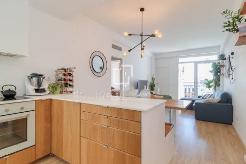 3 bedrooms apartment for sale in Barcelona, Catalonia, Spain № 6389 - photo 14