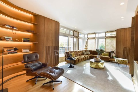 4 chambres apartment à vendre à Barcelona, Catalonia, Spain № 6395 - photo 6