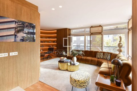 4 chambres apartment à vendre à Barcelona, Catalonia, Spain № 6395 - photo 9