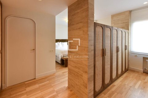 4 chambres apartment à vendre à Barcelona, Catalonia, Spain № 6395 - photo 27