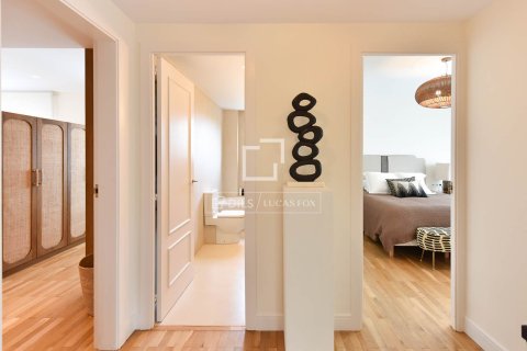 4 chambres apartment à vendre à Barcelona, Catalonia, Spain № 6395 - photo 15