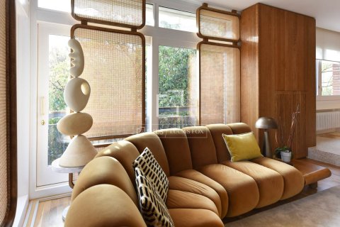 4 chambres apartment à vendre à Barcelona, Catalonia, Spain № 6395 - photo 4