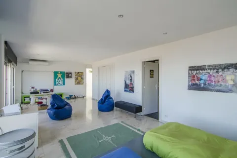 Купить дом в Барселона, Испания с 8 комнат, 1000м², № 1608 - фото 6