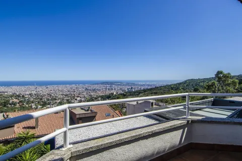 Купить дом в Барселона, Испания с 8 комнат, 1000м², № 1608 - фото 13