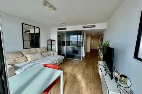 Купить квартиру в Барселона, Испания с 2 комнаты, № 1610 - фото 5