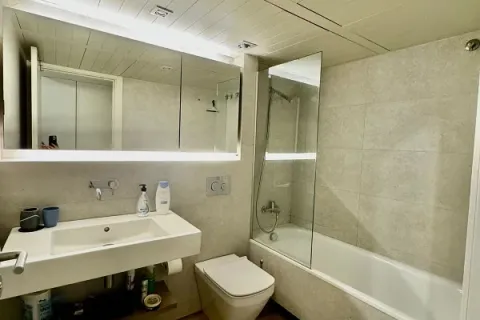 Купить квартиру в Барселона, Испания с 2 комнаты, № 1610 - фото 11