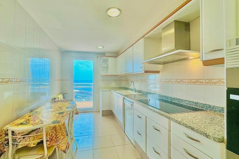 Купить квартиру в Паламос, Испания с 4 комнаты, № 1609 - фото 8