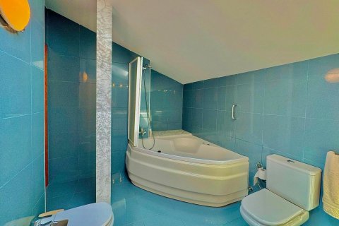 Купить квартиру в Паламос, Испания с 4 комнаты, № 1609 - фото 26