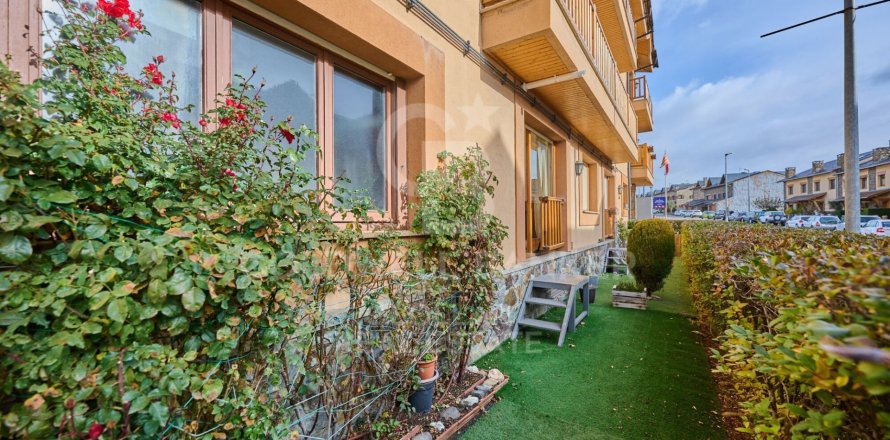 1 bedroom apartment for rent in Girona, Catalonia, Spain № 6107