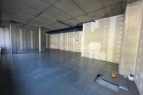 68 sq.m. office for rent in Principado De Andorra (Ninguna Poblacion Tiene C.P.), Lleida, Catalonia, Spain № 6110 - photo 3