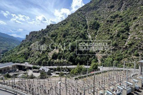 310 m² commercial property à louer à Principado De Andorra (Ninguna Poblacion Tiene C.P.), Lleida, Catalonia, Spain № 6109 - photo 8