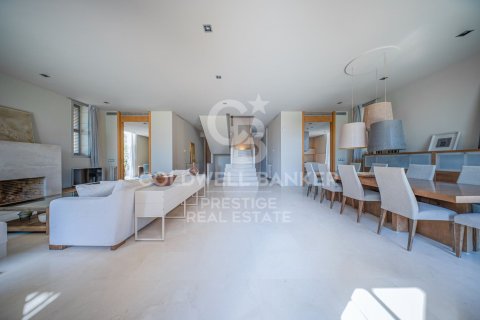 6 bedrooms house for rent in Gava, Barcelona, Catalonia, Spain № 6111 - photo 5