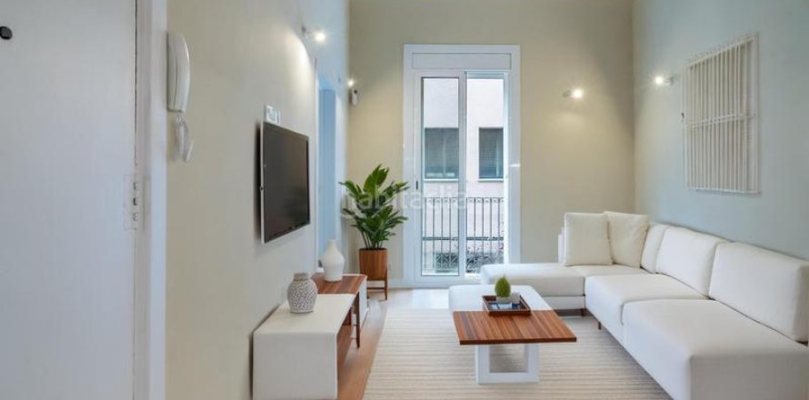 Квартира с 2 спальнями в Грасие, Барселона, Каталония, Испания № 2046