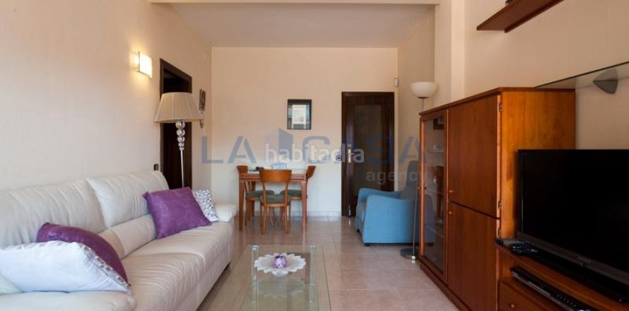 Apartamento de 3 dormitorios en venta en Horta-Guinardó, Barcelona, Cataluña, Spain № 2049