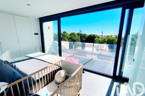 3 bedrooms house for sale in Roda de Berà, Tarragona, Catalonia, Spain № 7547 - photo 18