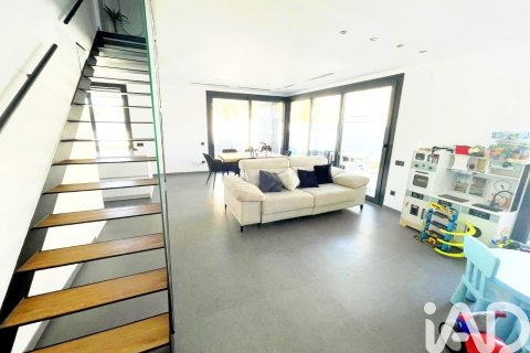 3 bedrooms house for sale in Roda de Berà, Tarragona, Catalonia, Spain № 7547 - photo 9