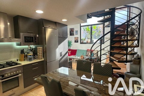Купить дуплекс в Барселона, Испания с 2 спальни, 79м², № 7551 - фото 5