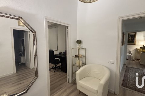 4 bedrooms apartment for sale in Barcelona, Catalonia, Spain № 7548 - photo 19