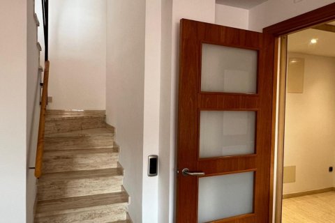 5 bedrooms duplex for sale in Terrassa, Barcelona, Catalonia, Spain № 7550 - photo 7