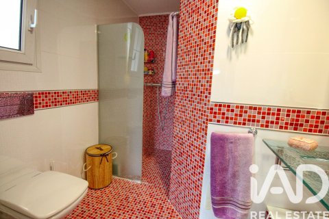 3 bedrooms house for sale in Girona, Catalonia, Spain № 7546 - photo 29