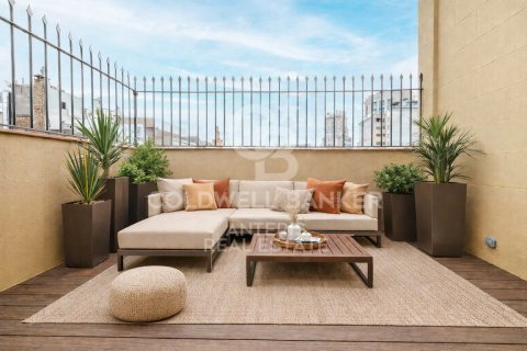 2 bedrooms penthouse for sale in Barcelona, Catalonia, Spain № 5336 - photo 5