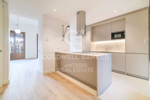 2 bedrooms penthouse for sale in Barcelona, Catalonia, Spain № 5336 - photo 11