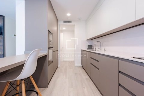 3 bedrooms apartment for sale in Esplugues de Llobregat, Barcelona, Catalonia, Spain № 6590 - photo 10