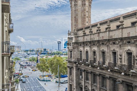 Apartamento de 3 dormitorios en venta en Barcelona, Cataluña, Spain № 6591 - foto 27