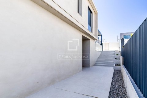 Villa de 5 dormitorios en venta en Sitges, Barcelona, Cataluña, Spain № 6595 - foto 7